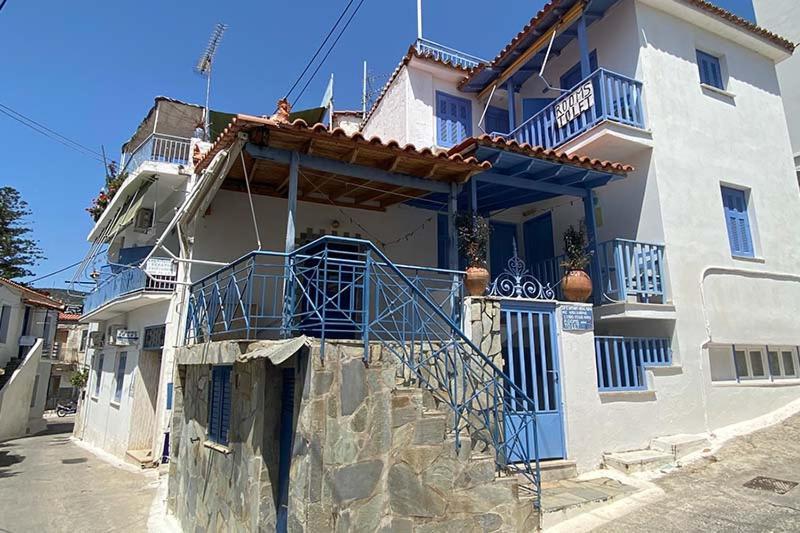 Nikos Rooms And Studios Poros Town Exteriér fotografie